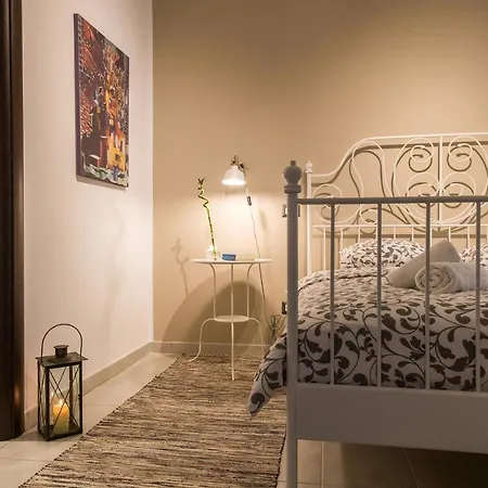 Daire One Metropolitan Bükreş